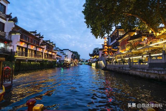 夜泊秦淮近酒家，这条河藏着千年秘密，夜游能穿越回古代？