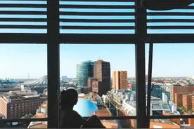 离谱！多名UCL大陆新生遭恶意举报，背后动机令人发寒…图片