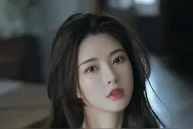 手机壁纸丨邻家女孩感写真图片