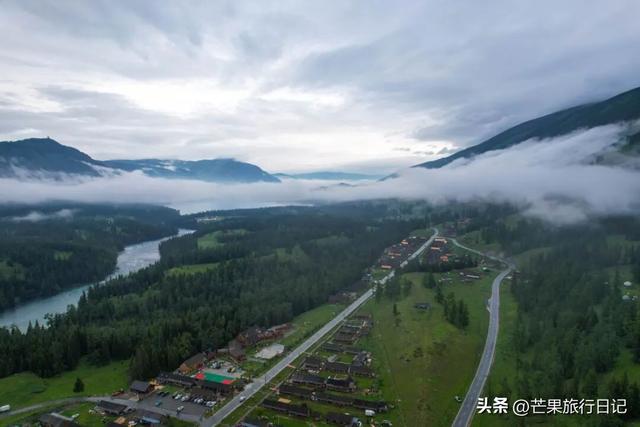 新疆与俄罗斯交界有个地方，风景绝美不输瑞士，被誉为神的花园