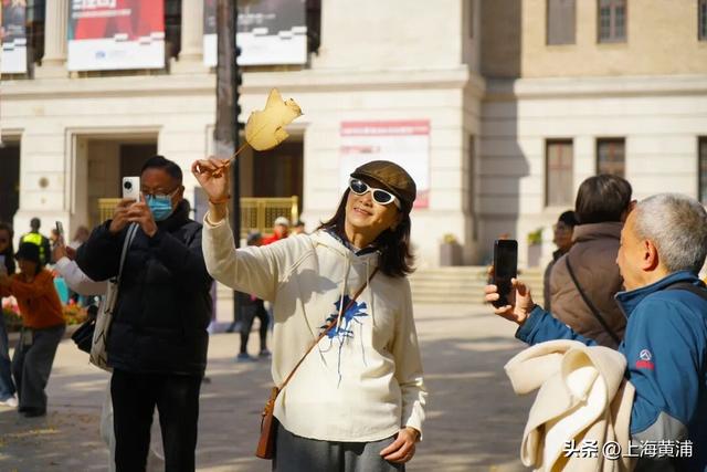 市中心的“金色会客厅”，成为了最欢乐的海洋！