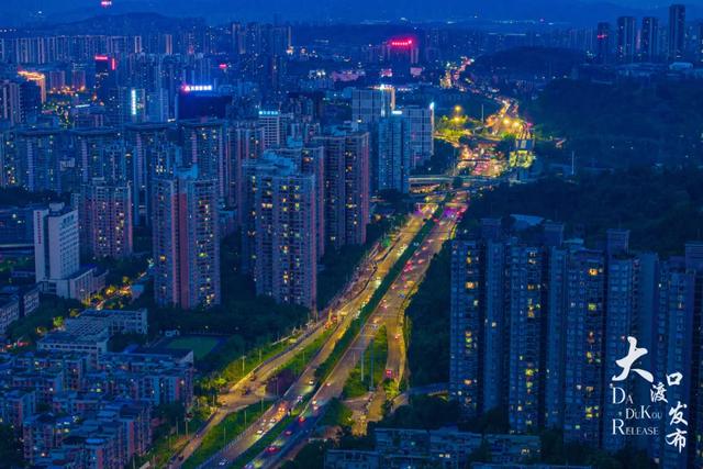 我想大渡口的夜景了