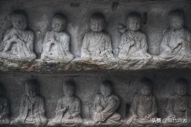 祁连山峡谷深处藏着一座石佛寺，内无金身佛像却嵌于山壁之上千年