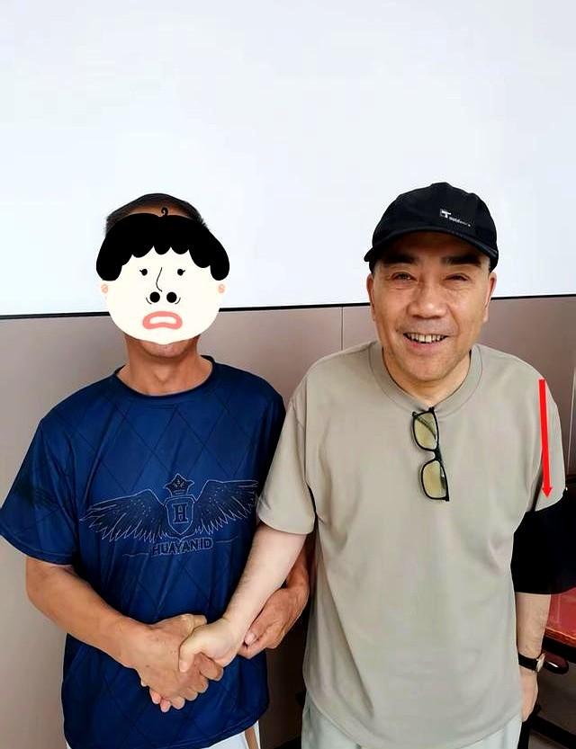 李金斗现身杨少华灵堂！几个儿子高下立判，杨议一做法被指不合适