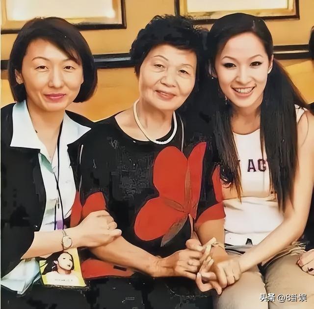 色字头上一把刀	，"纵欲过度"的萧亚轩，终是为自己的行为买了单！