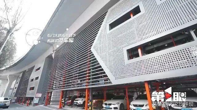 哇，重庆的桥下空间就是这么酷！