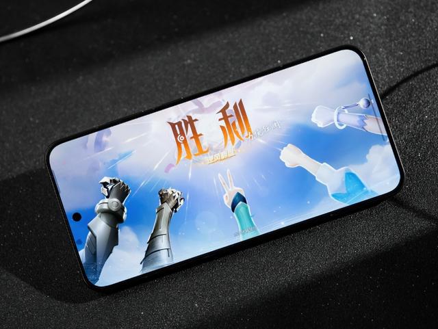 目前荣耀最值得买3款旗舰手机，从3499元到8499元，性价比都挺高