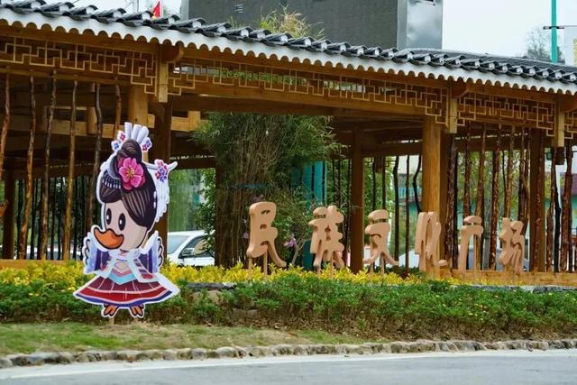 乡游黔中 ·三穗县 颇洞村丨市集炊烟裹住喧嚣，重拾乡野浪漫