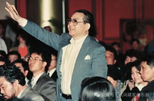 古董大亨张宗宪去世不到一年，私人别墅的藏品就无底价拍卖！