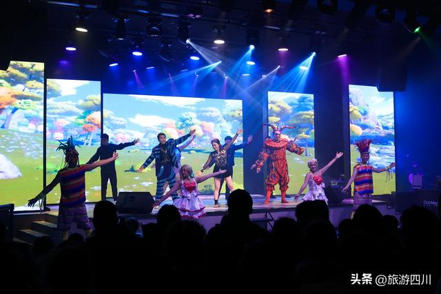 幻紫圣诞 · 奇境飞驰Club Med地中海邻境·黑龙滩度假村2025圣诞点灯仪式