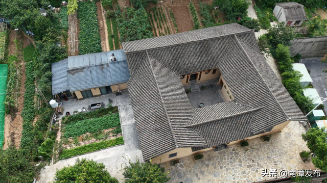 老宅里的新味道！“七旬”凤山四合院带你品味清幽雅致