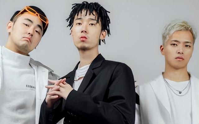 弃硅谷高薪不赚反出道？3人顶尖学府毕业搞说唱，9年巡演近百场