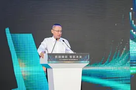 中国移动总经理董昕：共商产品发展新路 共拓信息服务蓝海图片