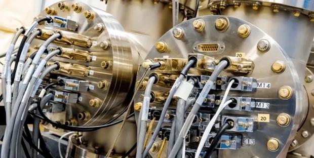 中国3大领域取得突破,比芯片还重要,外媒:该中国“卡脖子”了