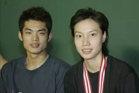 林丹出轨9年后，再看谢杏芳现状，才知道她的原谅才是最狠的报复