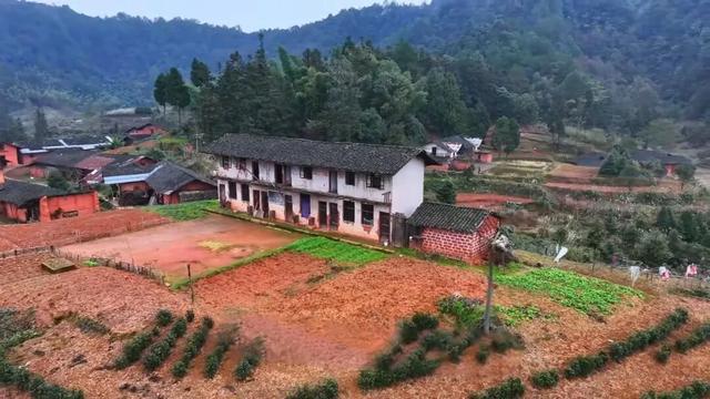 重庆江津大山里的古村落，买包盐巴要走5公里山路