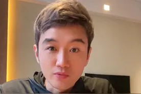前国脚杜文辉付费直播C罗中国行遭吐槽，本人回怼球迷：你是看不起的那个吗？图片