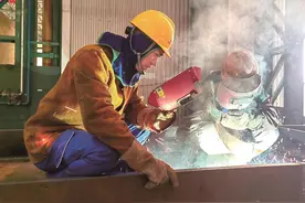 高磊入围2025年度中国青年五四奖章图片