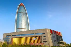 中国重汽VS一汽解放：利润差45.57亿，为何？图片