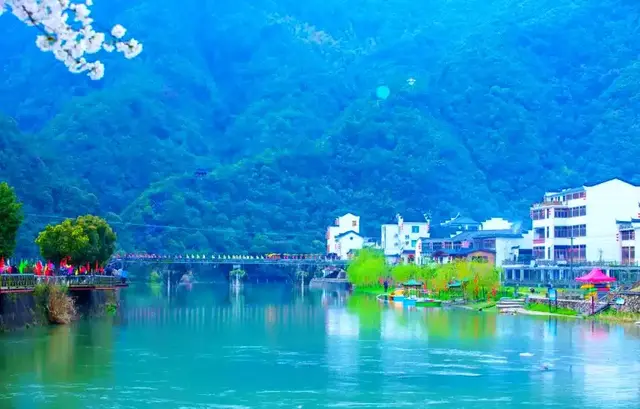 浦江广安桥：充满善心善行、诗与远方的爱心见证之所