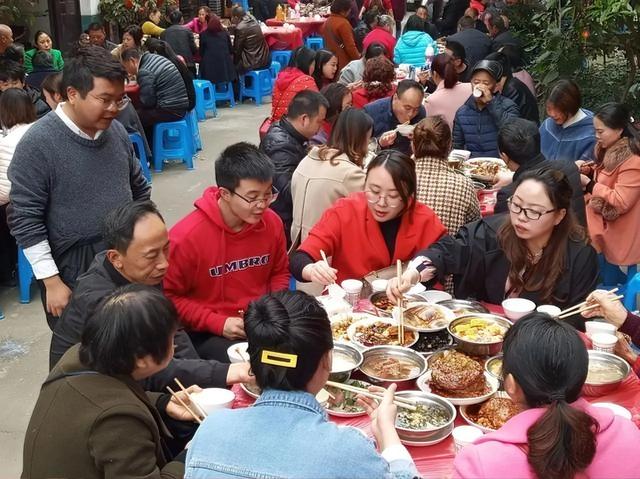 除了娶妻难外，农村又出现了8大现象，村村都有，看你村占几条