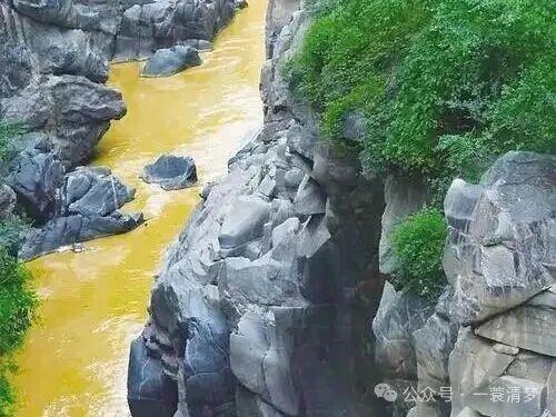 大夏河，途径洩湖峡心旅的千千结