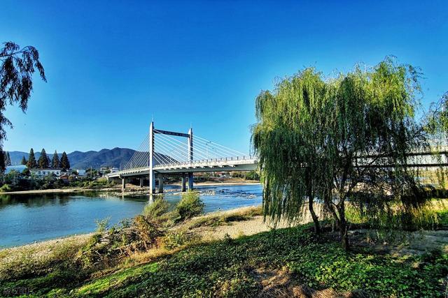 高铁直达！安徽真正冷门的县城，遍地都是古村，原汁原味的活水乡