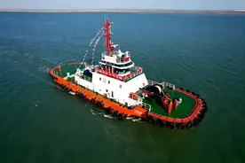 中国船舶集团自主研发设计关键核心系统配套 全球最大马力纯电拖轮交付使用图片