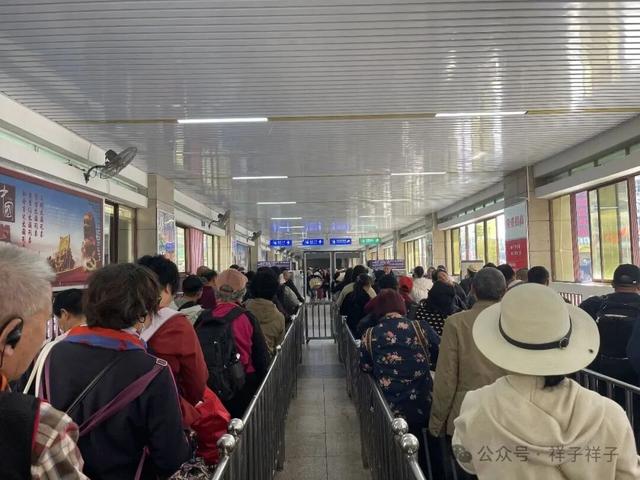 广西游记（4）：中越风情东兴国门景区