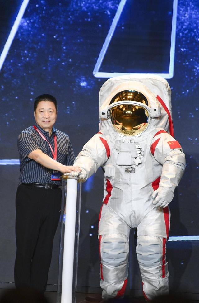 1969年美国已成功登月，为啥中国迟迟没能实现，要到2030年才可以