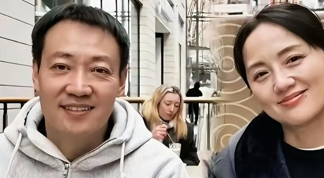爱妻朱媛媛离世五月后，辛柏青再传来噩讯，原来他仍未走出悲伤