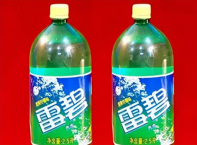 几乎全是假货！利润高达2400%，为何消费者还前赴后继争相购买？