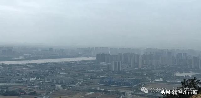 这处以玻璃栈道、落日观景和悬崖木亭而闻名的网红地,你可去过