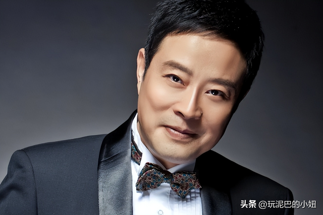 没想到，主持央视天气预报将近30年的宋英杰，竟是兼职“临时工”