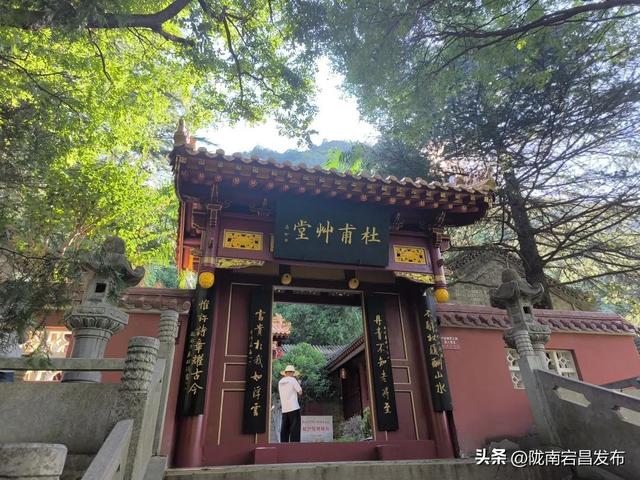 古韵新姿话成县：山水人文与产业的交响