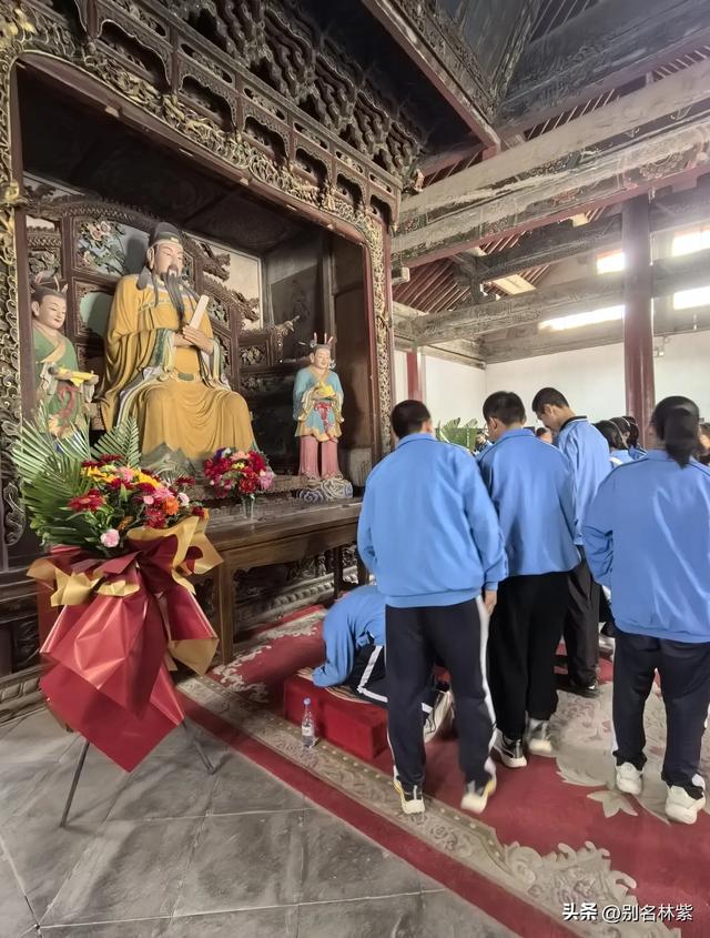 河西走廊自由行(4),武威一日游,分享如何去天梯山石窟攻略