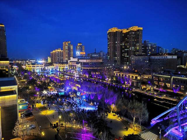 人人嫌弃的臭河，商家都不愿开门，如今却成“国家级”夜间地标