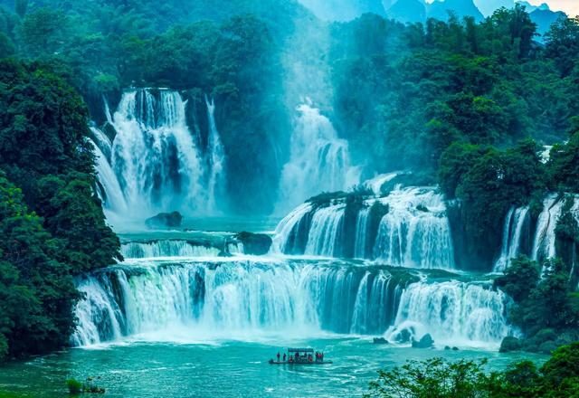 广西大反转！崇左杀出重围，南宁桂林都没预判，凭什么火遍全国？