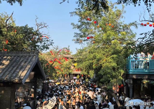 暴涨239.33%！80元玩3天，“旅游界胖东来”让游客力挺门票涨价
