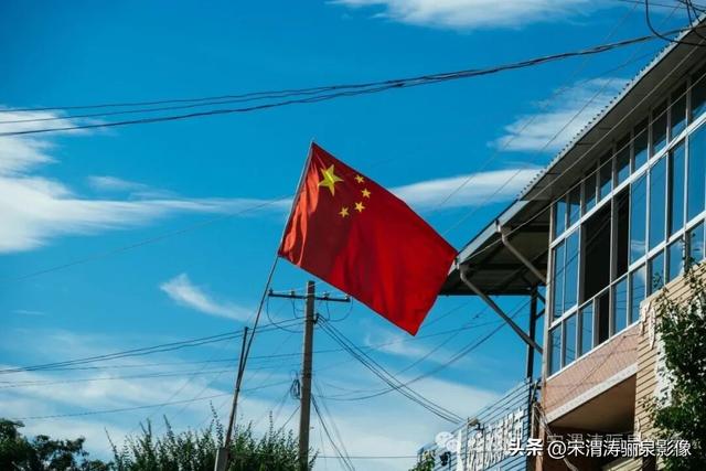 陕西渭南：天留山等南塬风光迤逦 清晰可见 宏伟大气