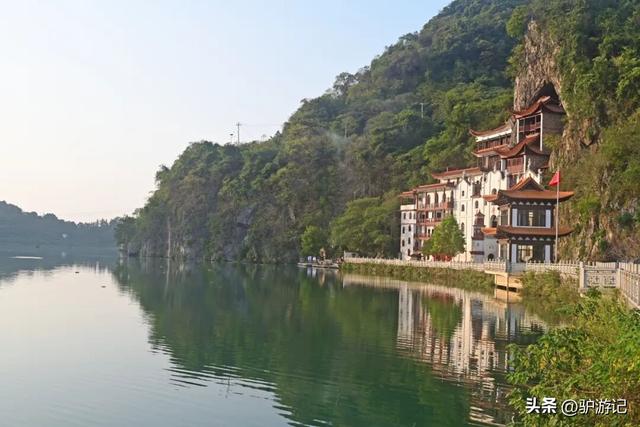 郴州的“坦”，丹霞洞穴中的独特景观，刷新你的认知！