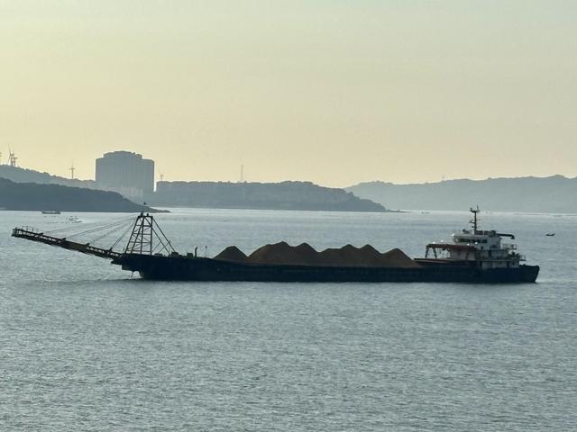 海阳琵琶岛影视基地景色：红色溯源（2）