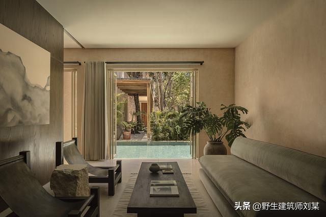 入住就得先付200美元押金，你觉得这个度假酒店值不值？