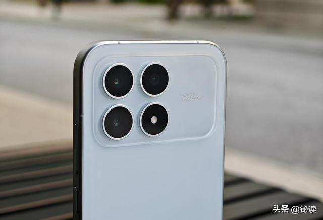 实测REDMI K90：硬核实力重构性能想象