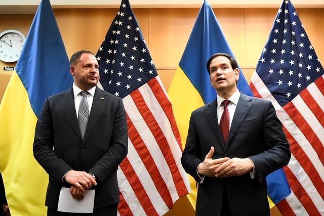 白旗升起，乌克兰二把手辞职，一个时代将结束，中方脱口而出9字