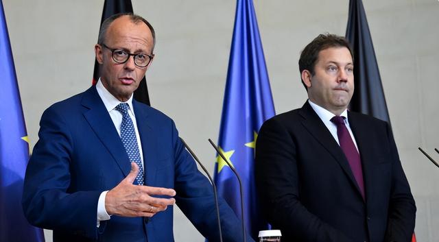 日本话音刚落	，又一国介入台海，专机已经离华，要逼中国做3件事