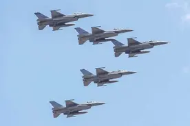 忙着应对解放军都来不及，台军机编队庆祝赖清德上任？日本给答案图片