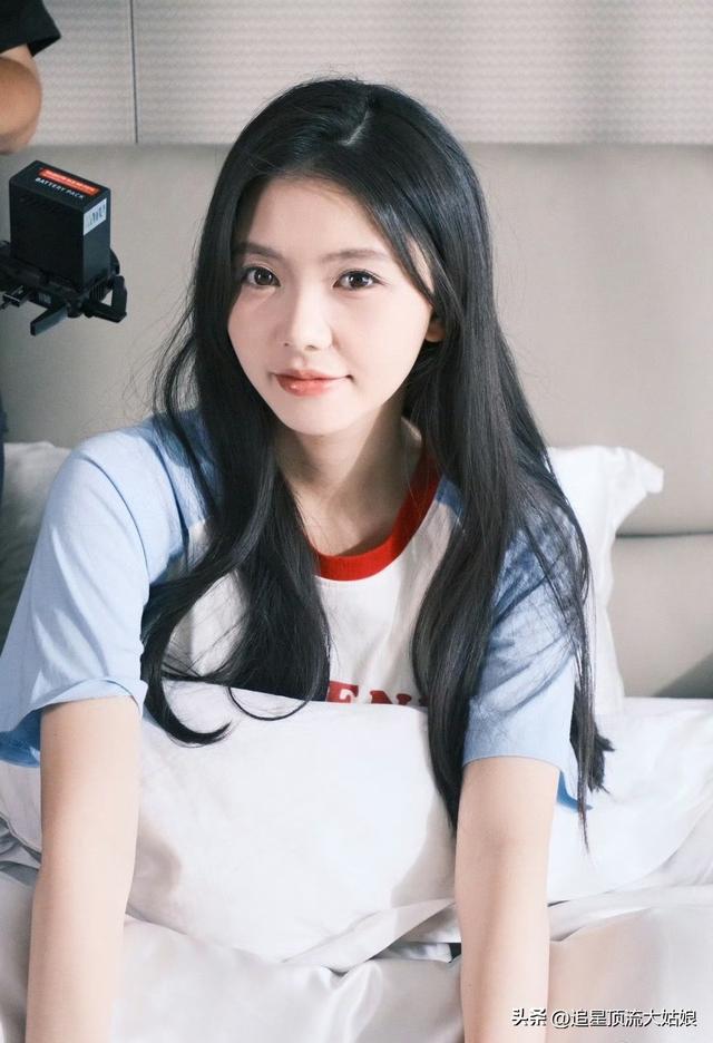 给近期最火的短剧排个名，臣服她第8、她靠修仙第3、第一名没争议