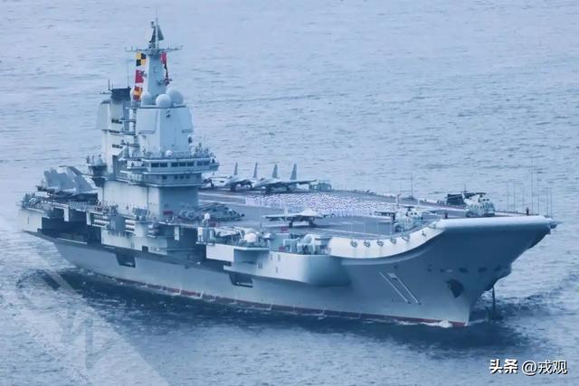 中俄联手锁喉，美国航母陷被动，东南亚趁机掀风浪！