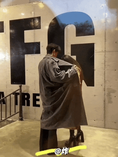 这对姐弟恋…这么甜的吗？我倒看看多好磕？